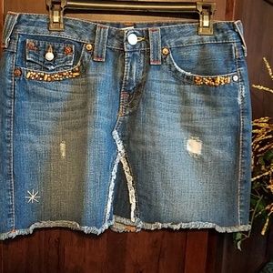 True Religion mini skirt sz 30